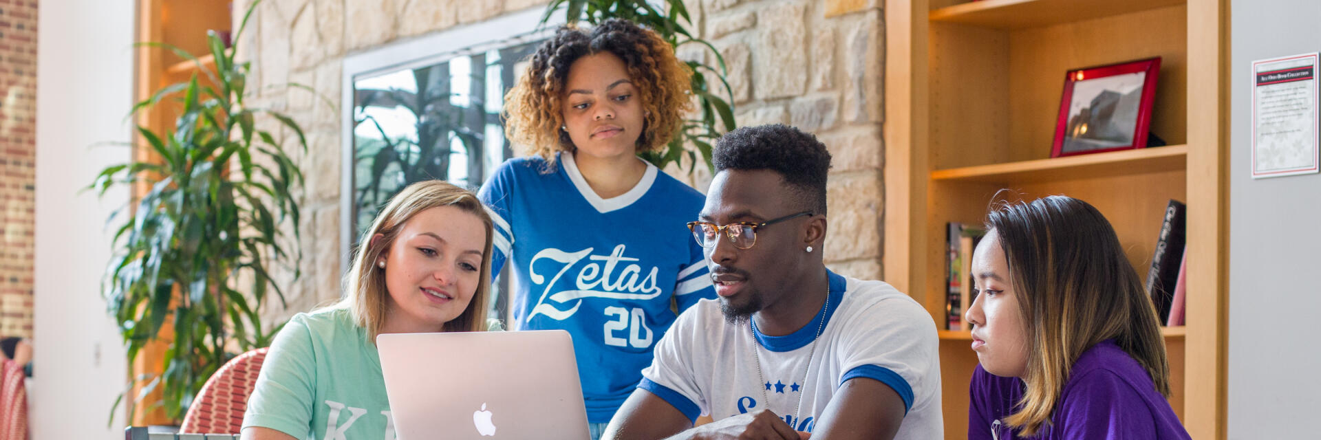 Ohio State students looking at online resources in the Ohio Union